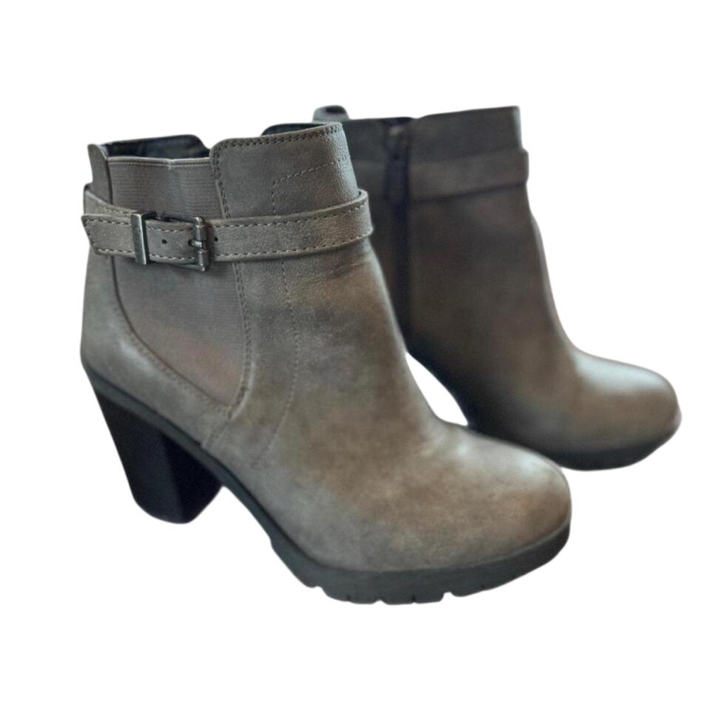 Circus by Sam Edelman boots‎ gray suede